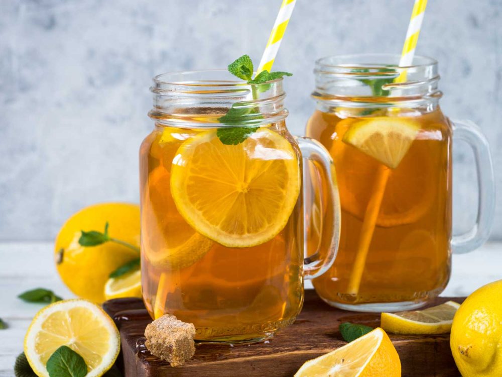 iced-tea-with-lemon-LFTSC5P.jpg